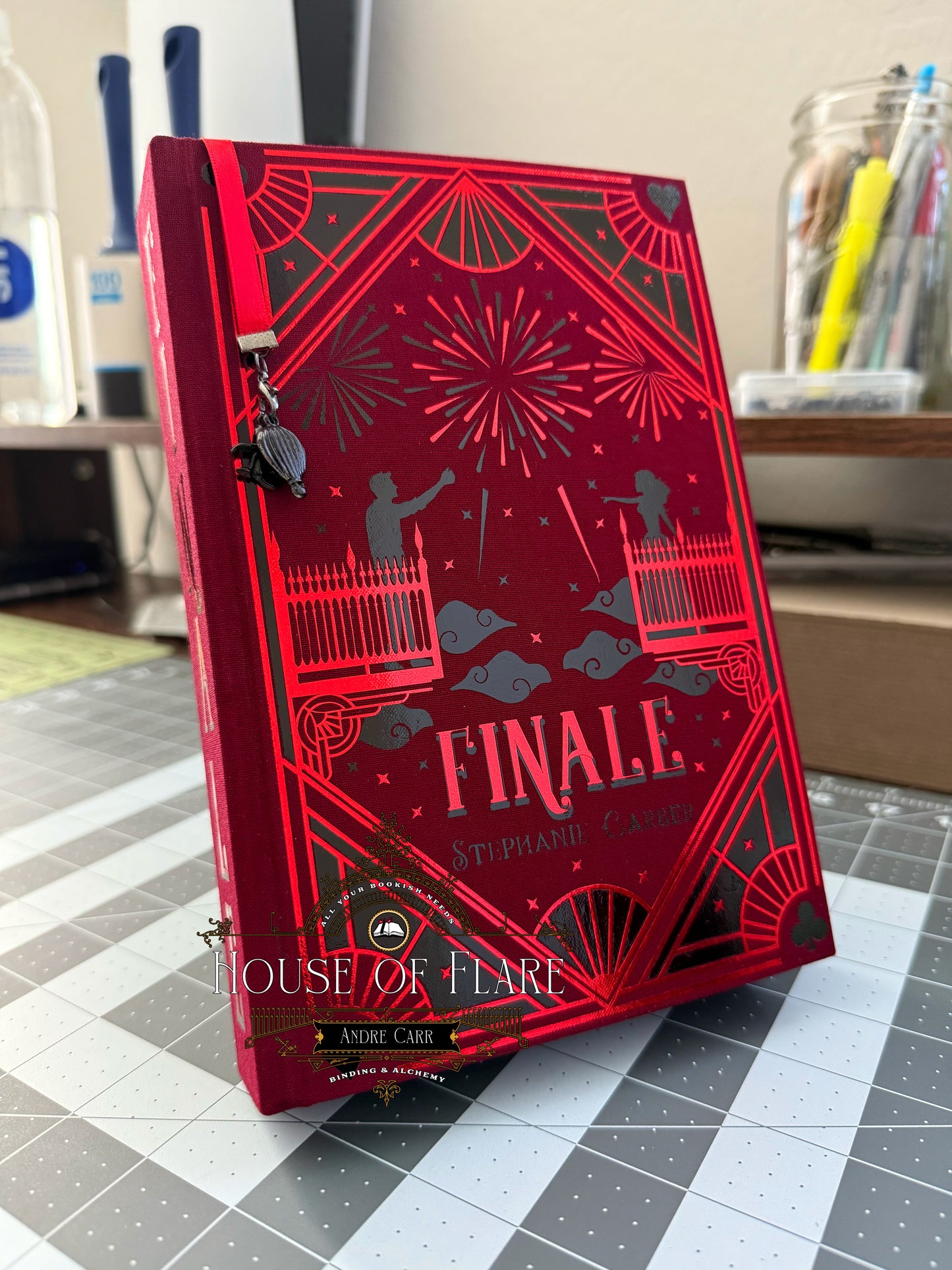 Finale – Maroon Illusionist Edition | Custom | Rebound