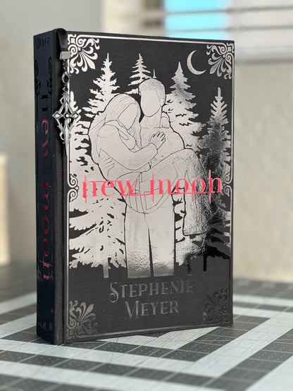 The Twilight Saga Obsidian Collection (WITH SLIPCASE) by Stephenie Meyer Rebound Rebind