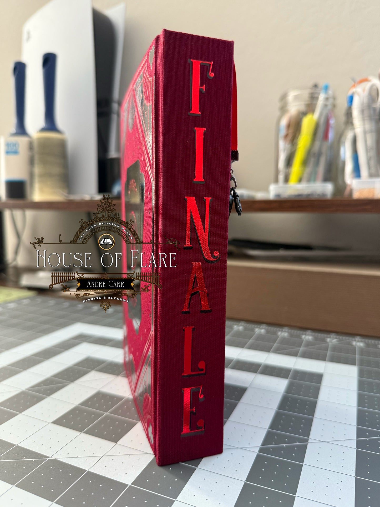 Finale – Maroon Illusionist Edition | Custom | Rebound
