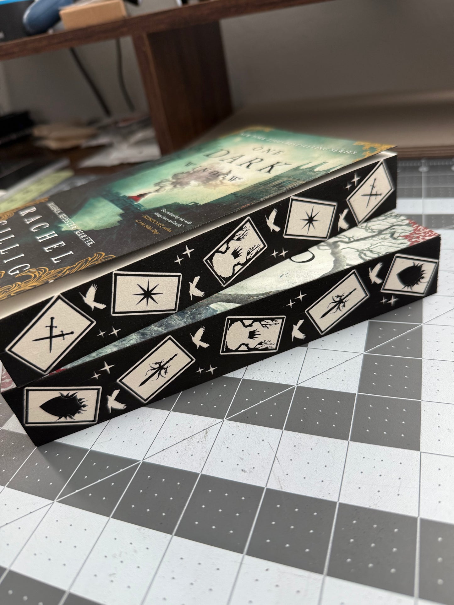 The Shepherd King Sprayed Edges Set