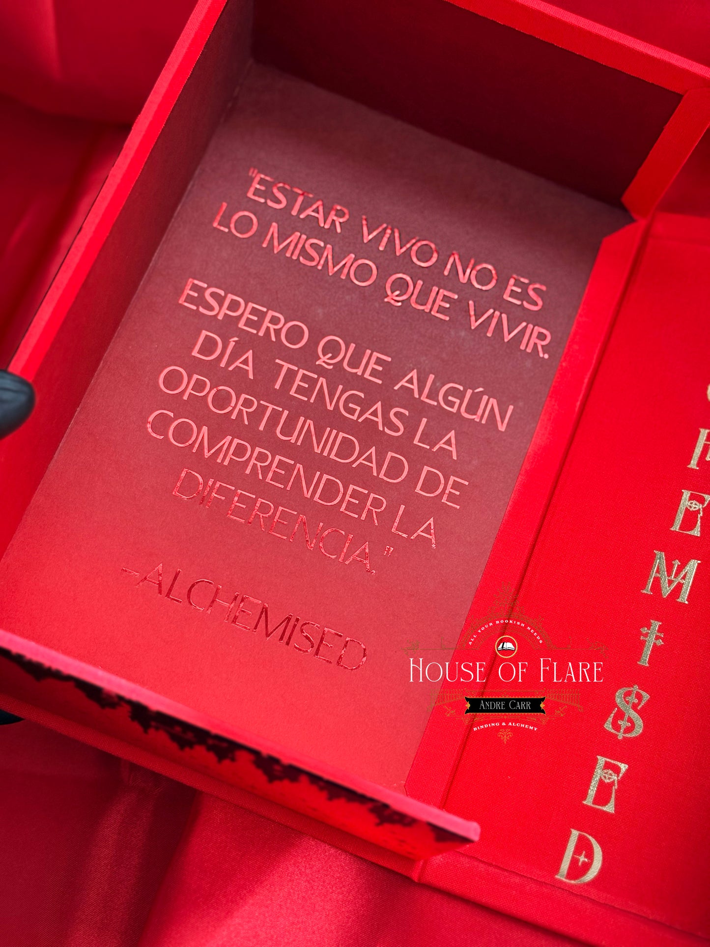 Alchemised (ESPAÑOL) Edición Escarlata | Con o sin estuche | Personalizado | Reencuadernado | Hecho por encargo