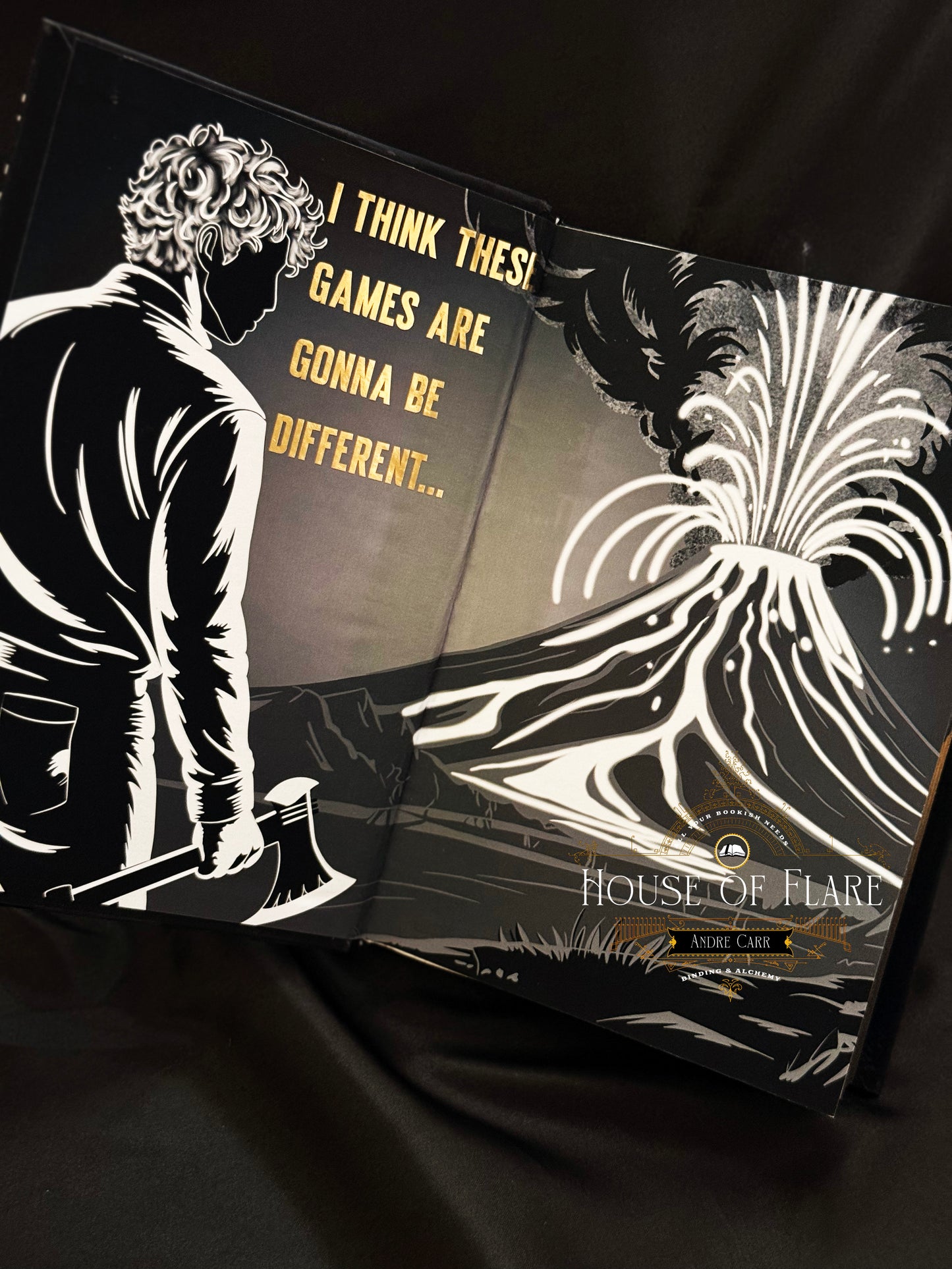 The Hunger Games | MOCKINGJAY Black&Gold | Custom | Rebound | Made-to-Order