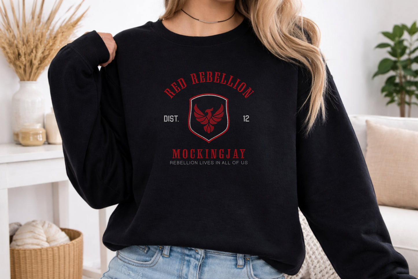 "Red Rebellion" - Sweater/Hoodie Embroidered Unisex