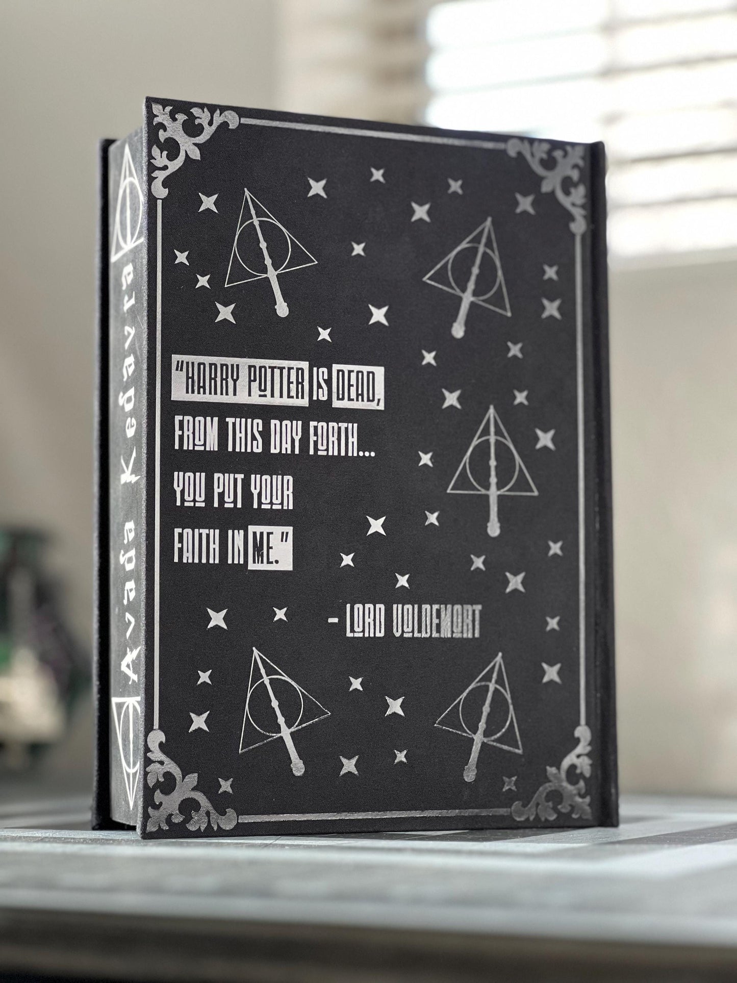 Harry Potter and the Deathly Hallows The Serious Black Edition Rebound Rebind