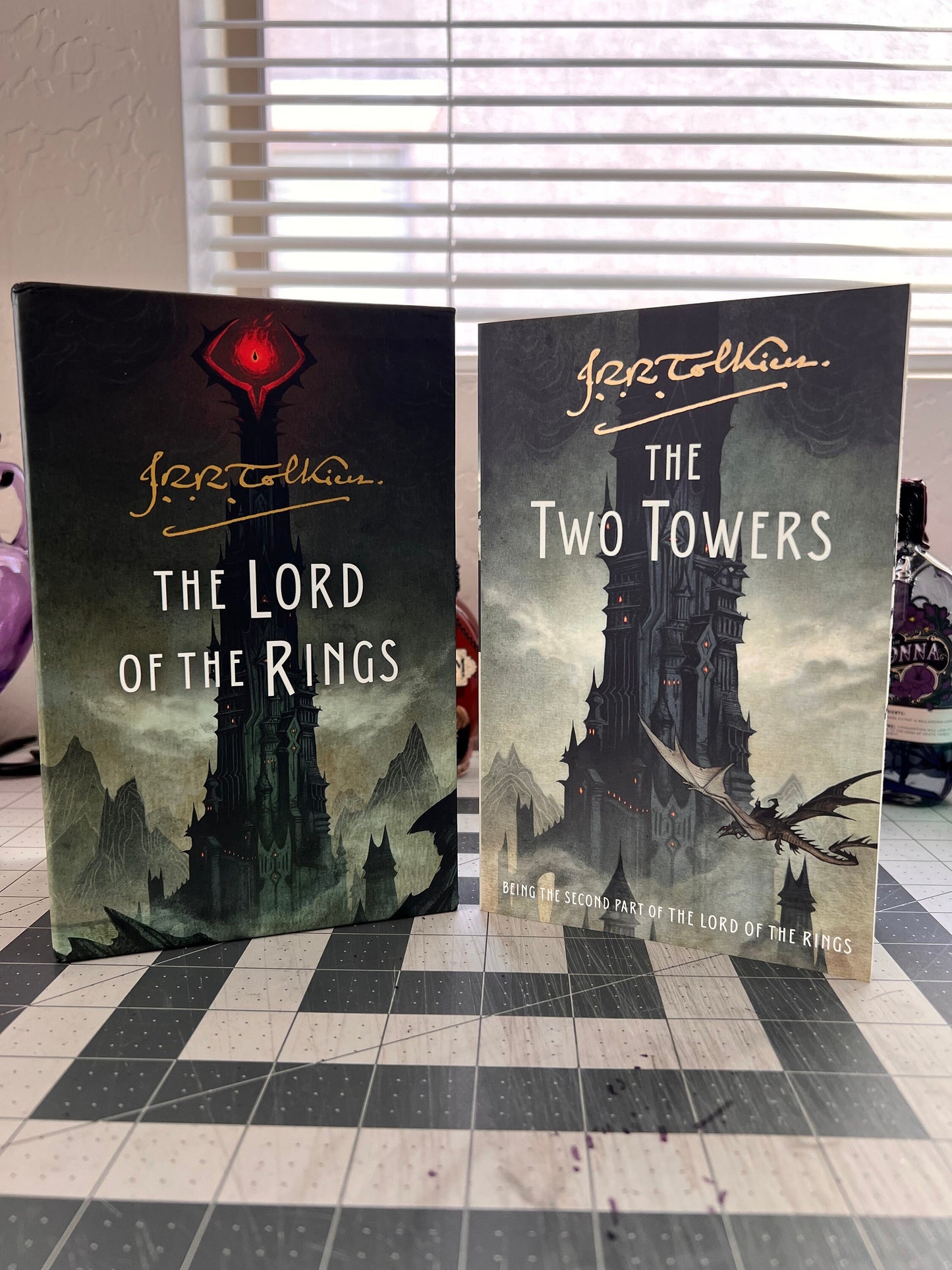 The Lord of the Rings Bookbox Set Sprayed Edges